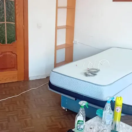 Cryptocalp Quarto em Acomodações Particulares